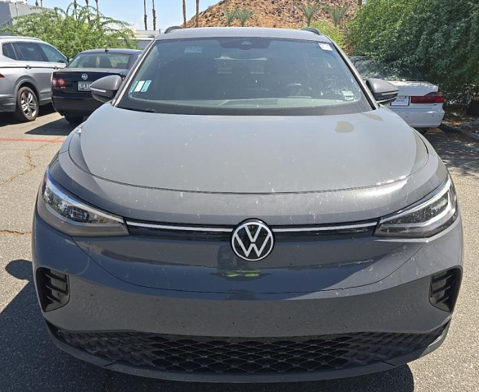Used 2023  Volkswagen Pro image 5