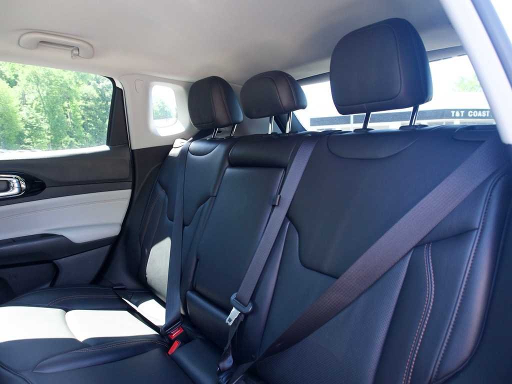2022 Jeep Compass Limited - Photo 24