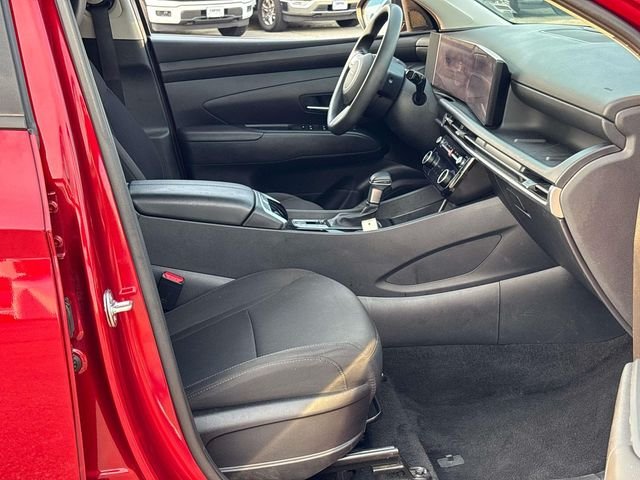 Certified Used 2025 Red Hyundai SEL image 18