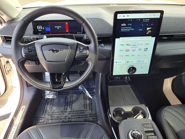 Used 2021 White Ford Premium image 9