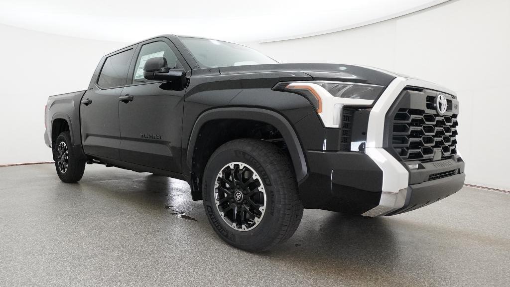 New 2026 Midnight Black Metallic Toyota SR5 image 14