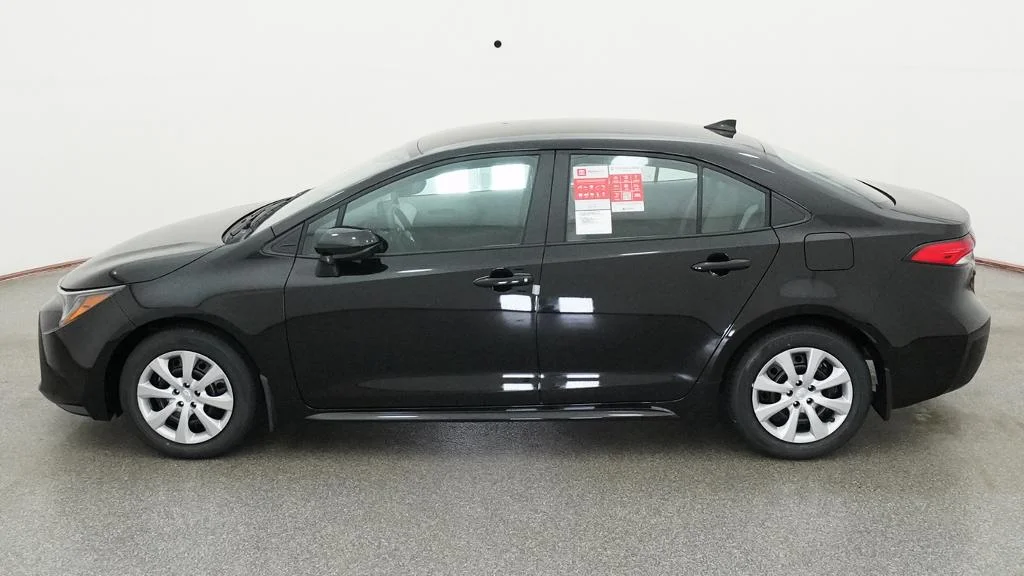 New 2026 Midnight Black Metallic Toyota LE image 3