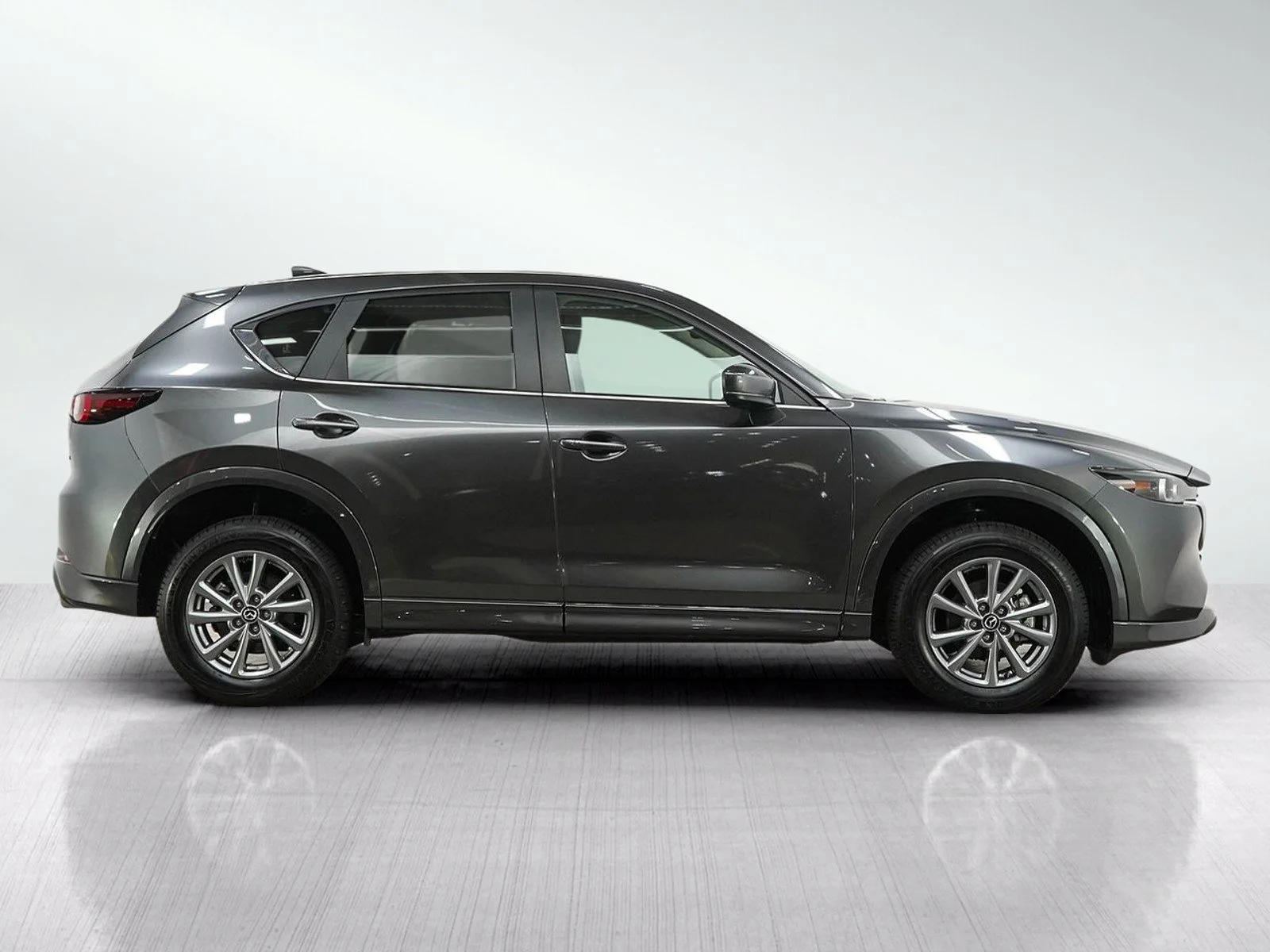 Used 2025 Machine Gray Metallic Mazda 2.5 S Preferred Package image 6