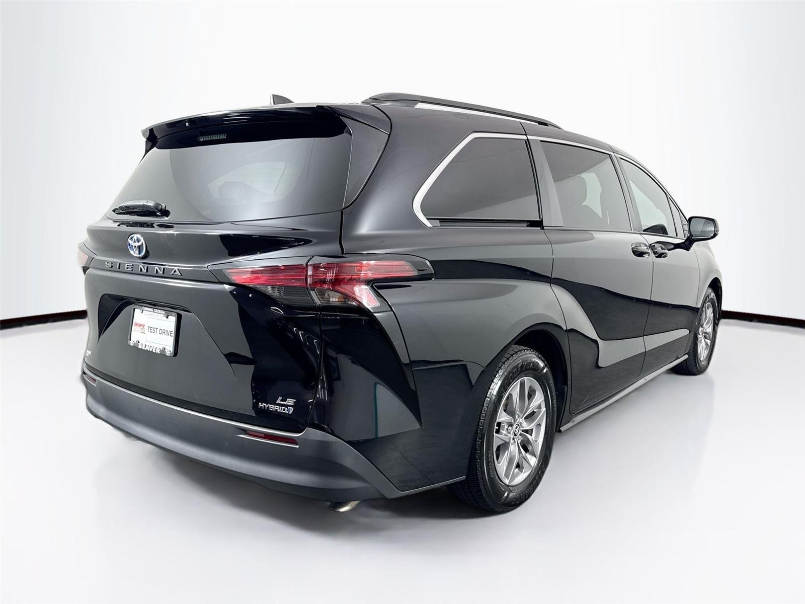 Used 2022 Midnight Black Metallic Toyota LE image 2