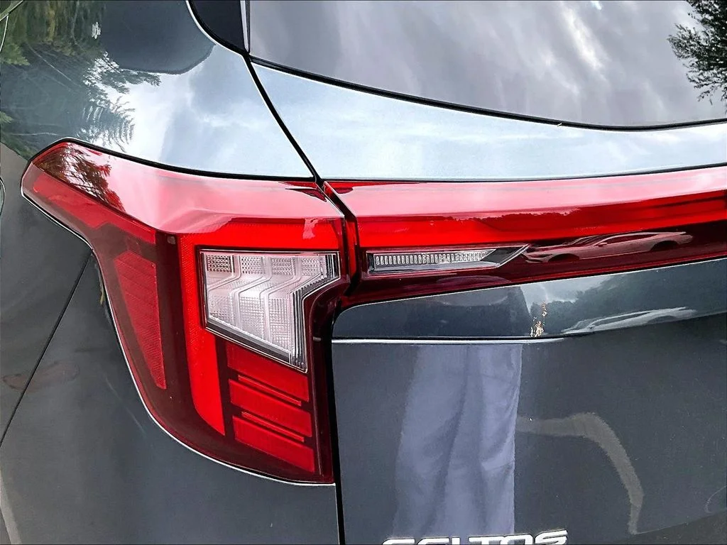Used 2024 Gray Kia S image 25