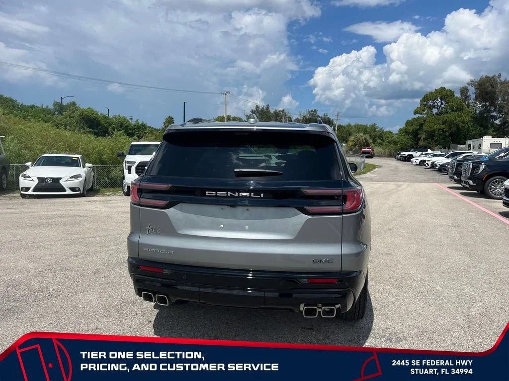 2026 GMC Acadia Denali Ultimate - Photo 6