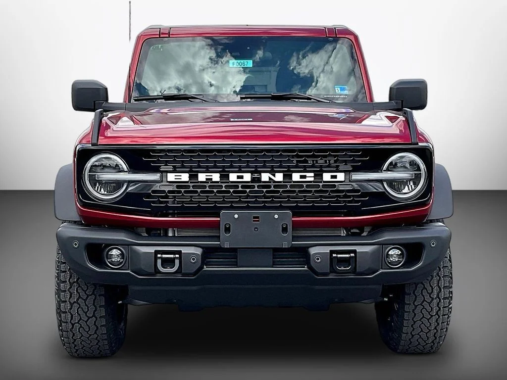 New 2026 Ruby Red Metallic Tinted Clearcoat Ford Badlands® image 14