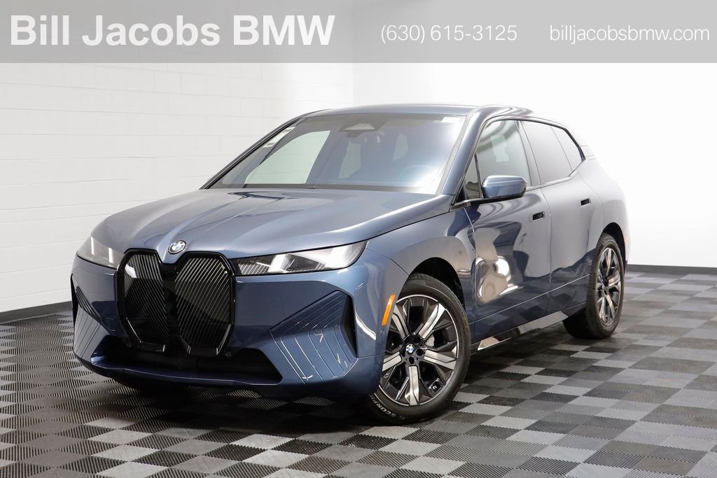 2026 BMW iX xDrive45's photo