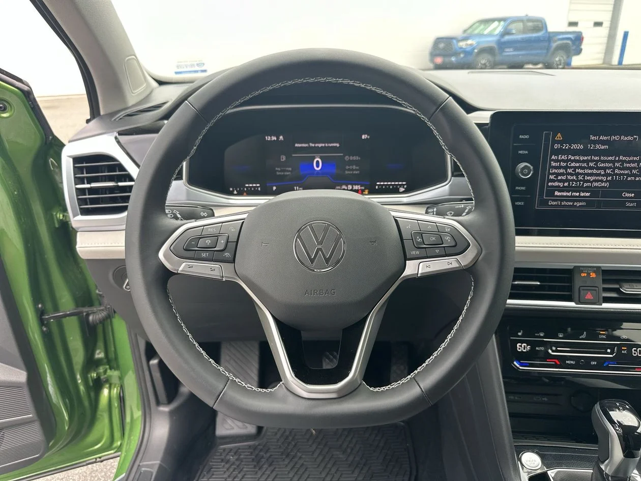 New 2026 Green Volkswagen 1.5T SE image 16