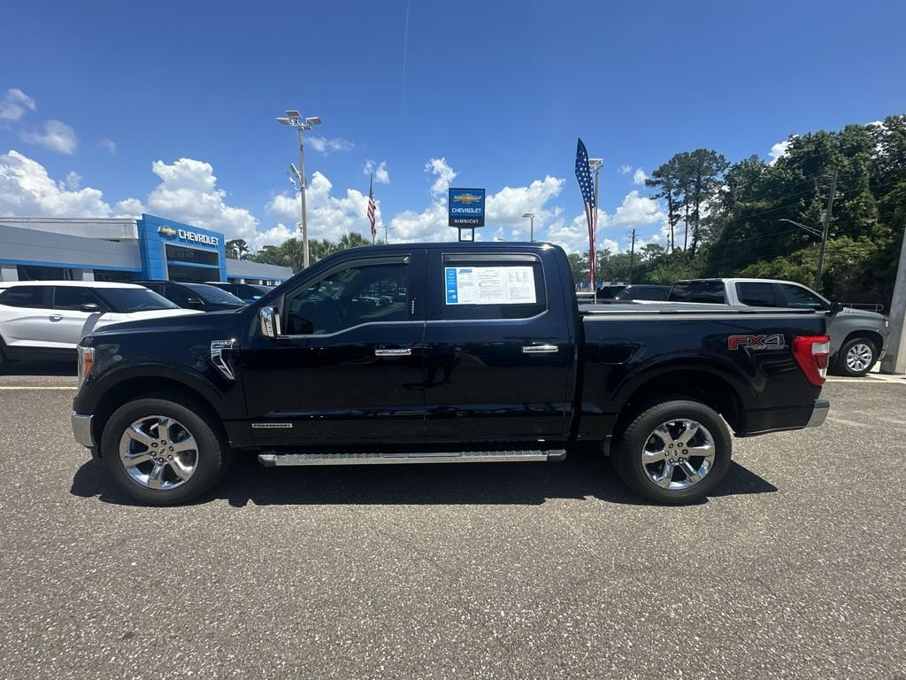 Used 2021 Blue Ford Lariat image 13