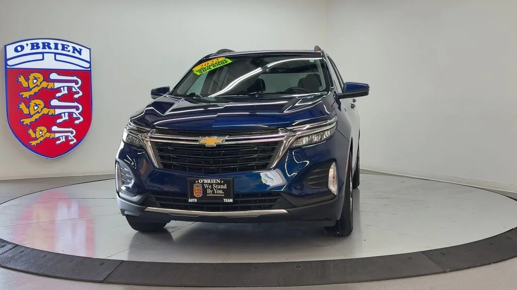 Used 2022 Blue Chevrolet LT image 9