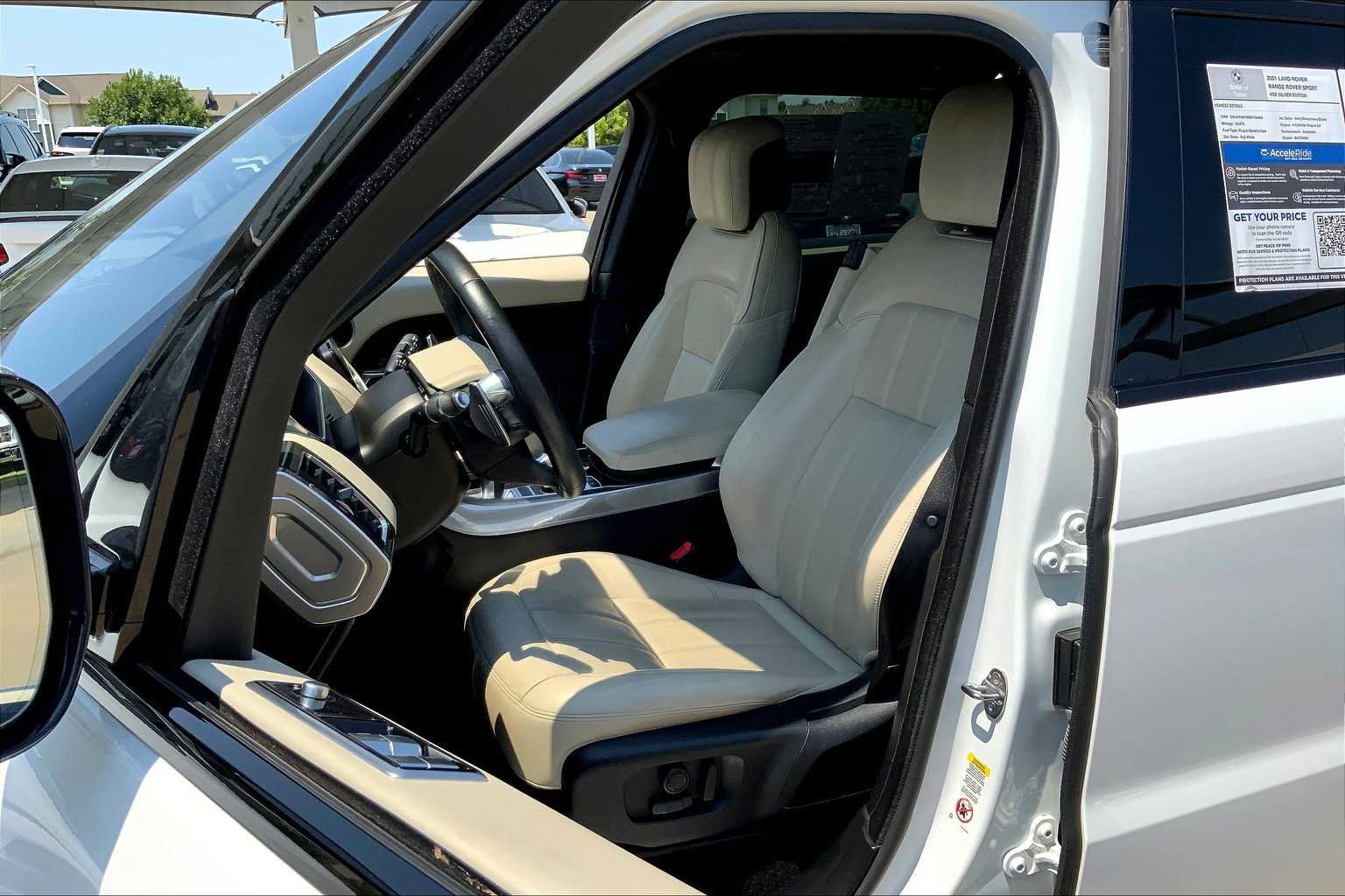 Used 2021 Fuji White Land Rover HSE Silver Edition image 13