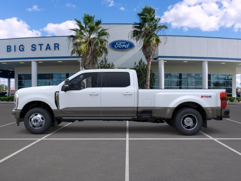 New 2026 Star White Metallic Tri-Coat Ford F-350® King Ranch® image 3