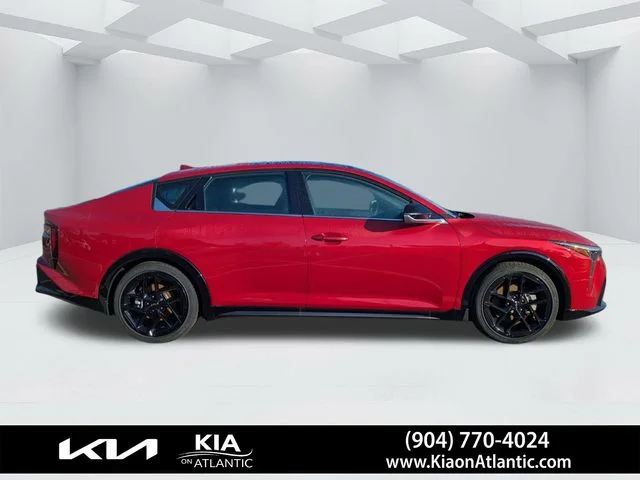 New 2025 Currant Red Kia GT-Line Turbo image 2