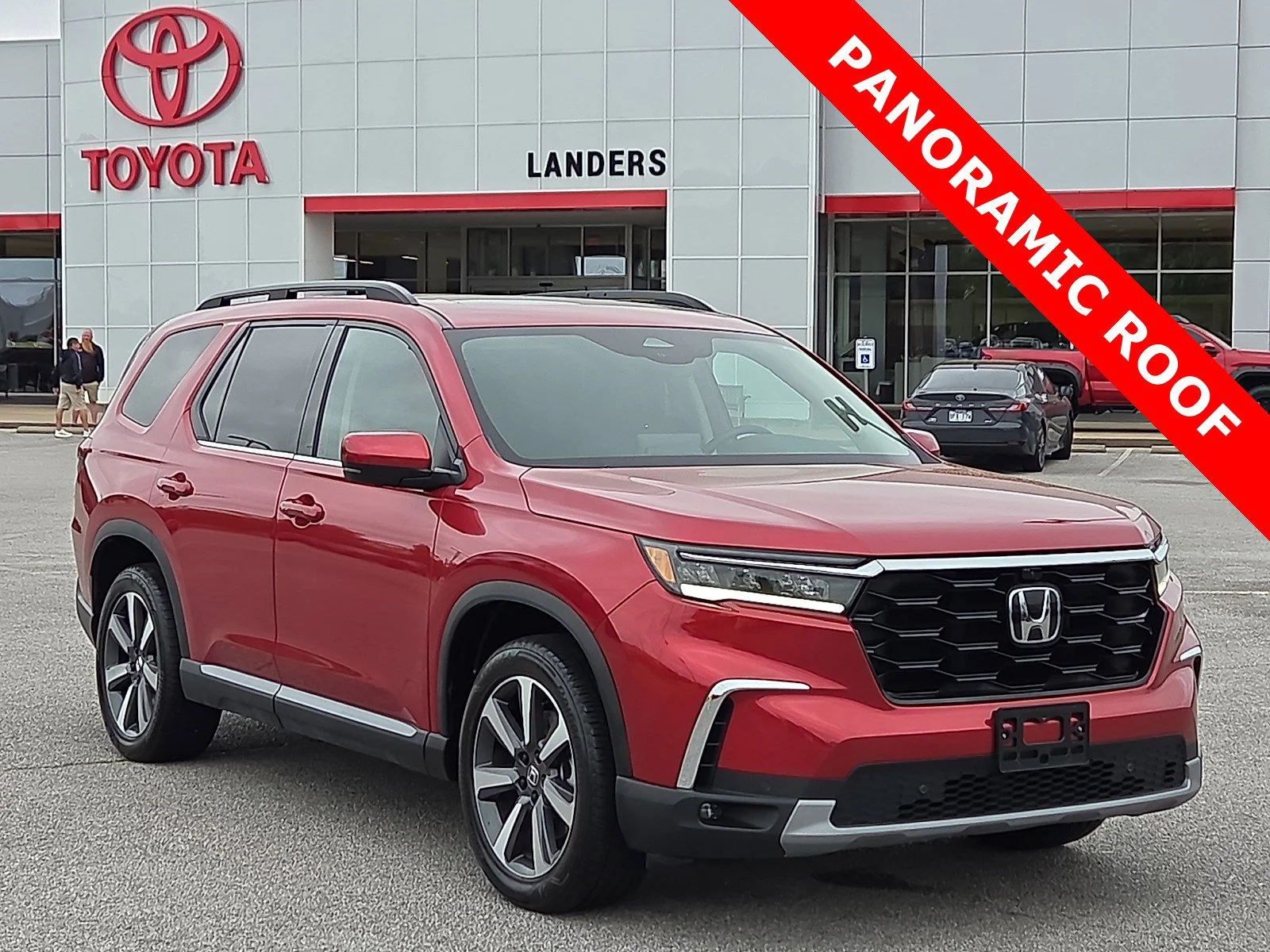 2025 Honda Pilot Elite AWD's photo