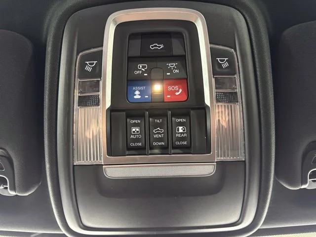 Certified Used 2019 Diamond Black Ram Laramie image 14