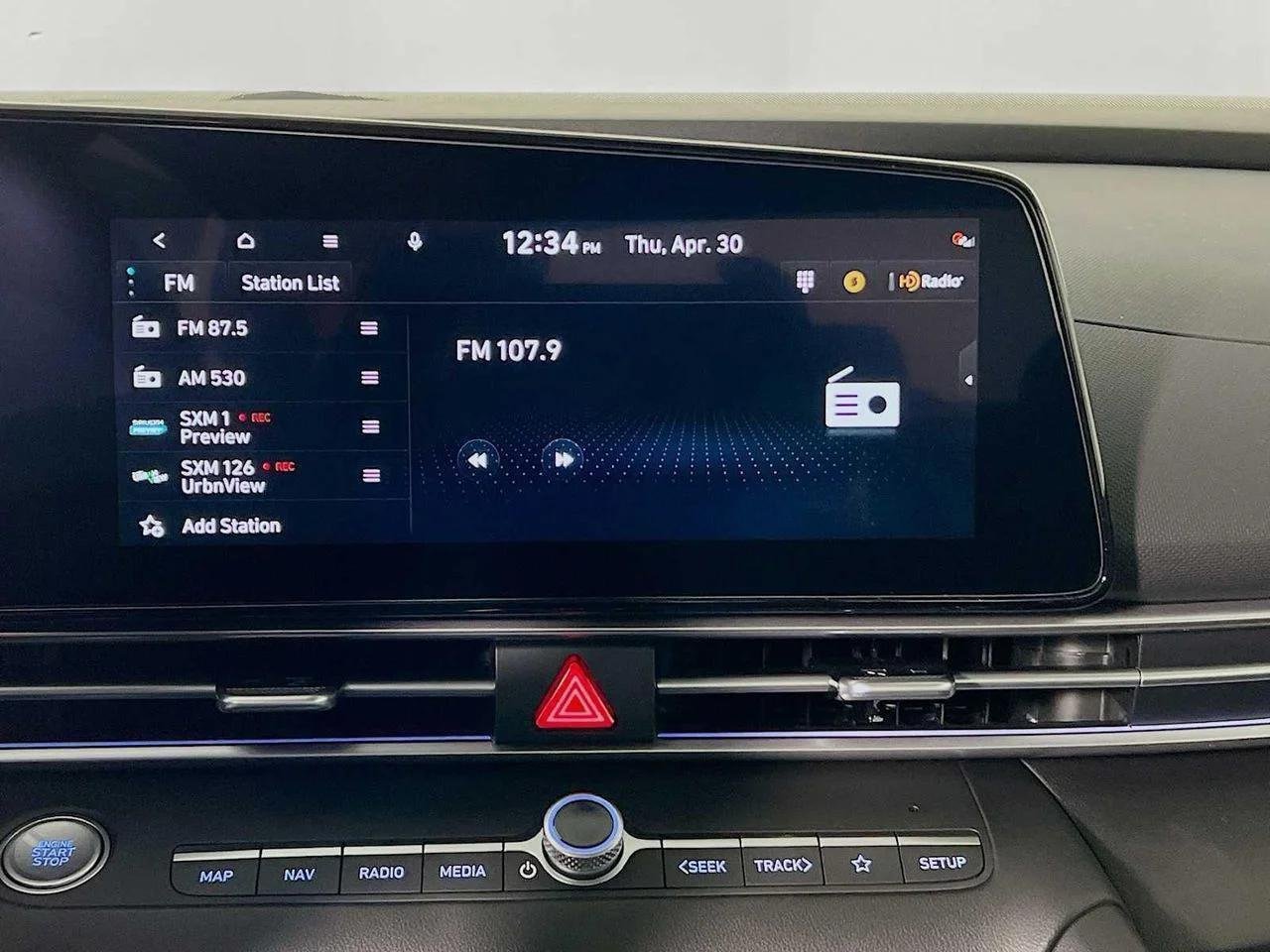 2026 Hyundai Elantra — photo 9