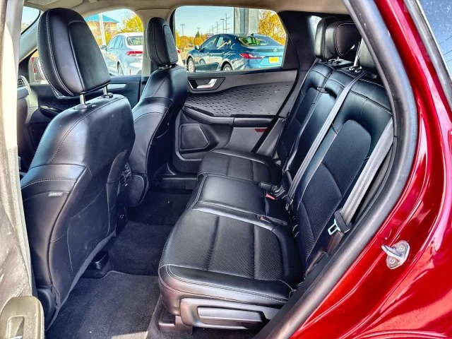 Used 2020 Red Ford SEL image 22