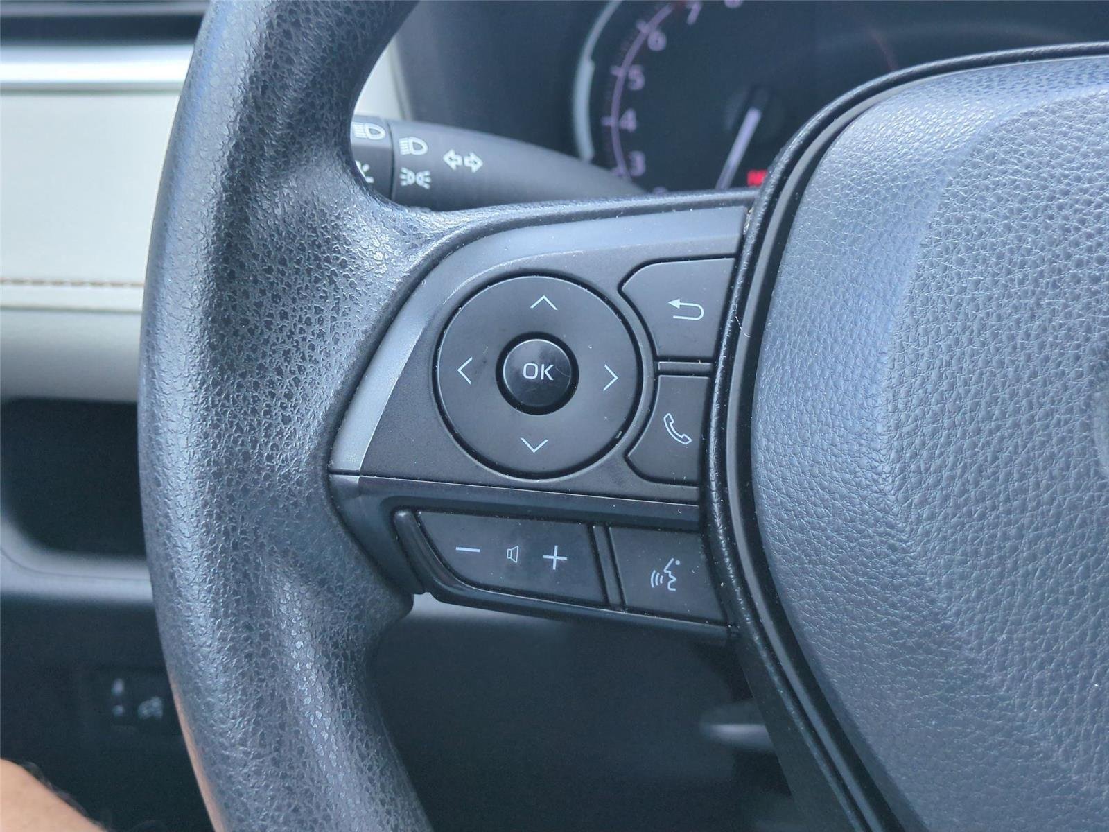 Used 2024 Magnetic Gray Metallic Toyota XLE image 32