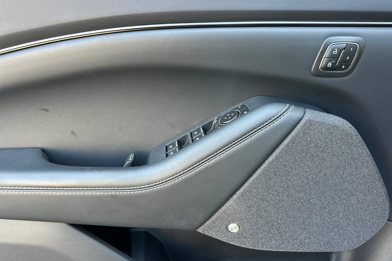 Used 2023 White Ford Premium image 10