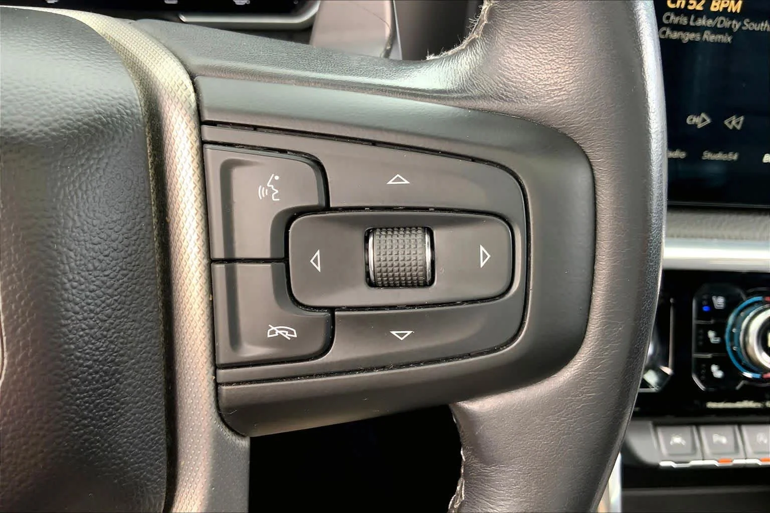 Used 2023 Titanium Rush Metallic GMC Denali image 23