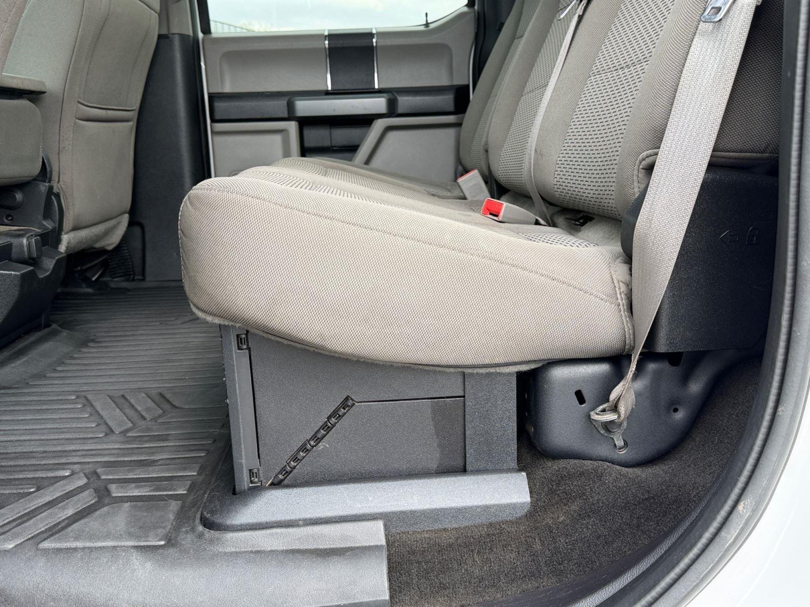 2018 Ford F-350 Super Duty XLT - Photo 39