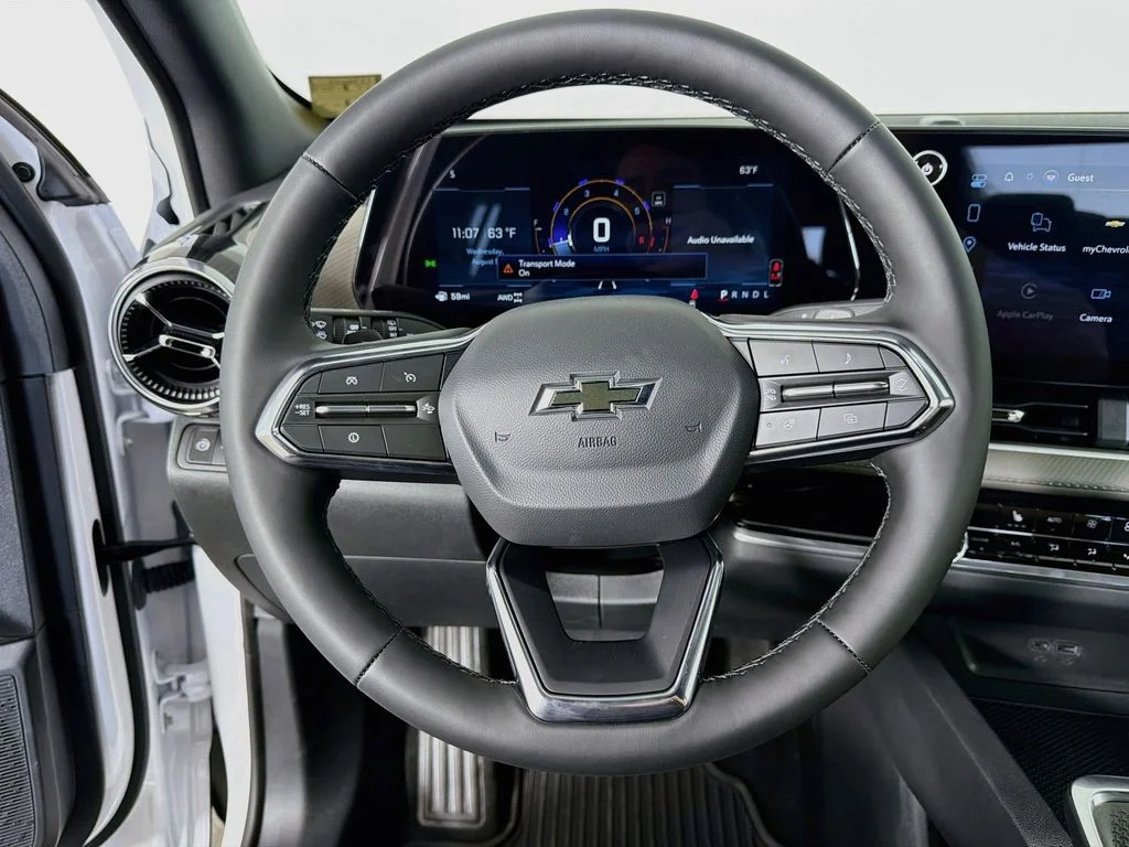 New 2027 White Chevrolet LT image 12