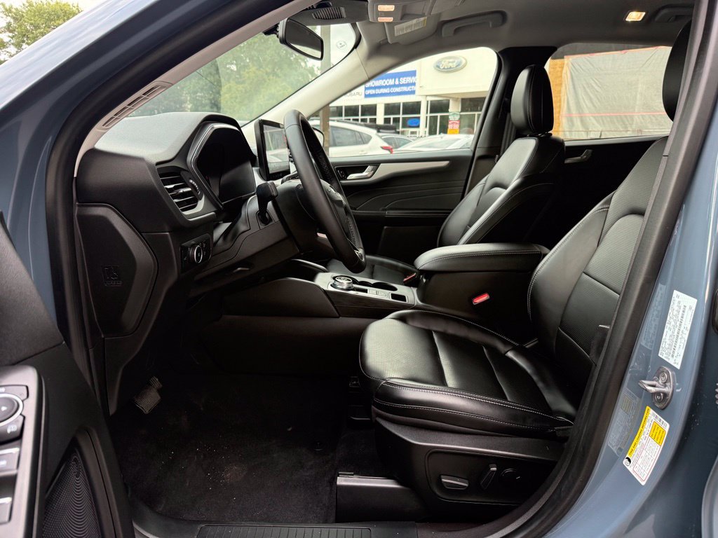 Certified Used 2023 Vapor Blue Ford Platinum image 20