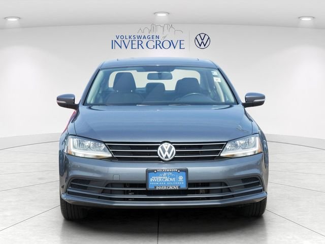 Used 2017 Volkswagen Jetta SE with VIN 3VWDB7AJXHM305992 for sale in Inver Grove Heights, Minnesota