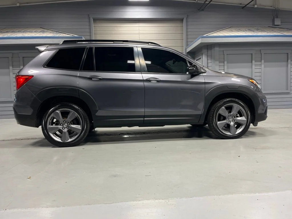 Certified Used 2019 Modern Steel Metallic Honda Touring image 8