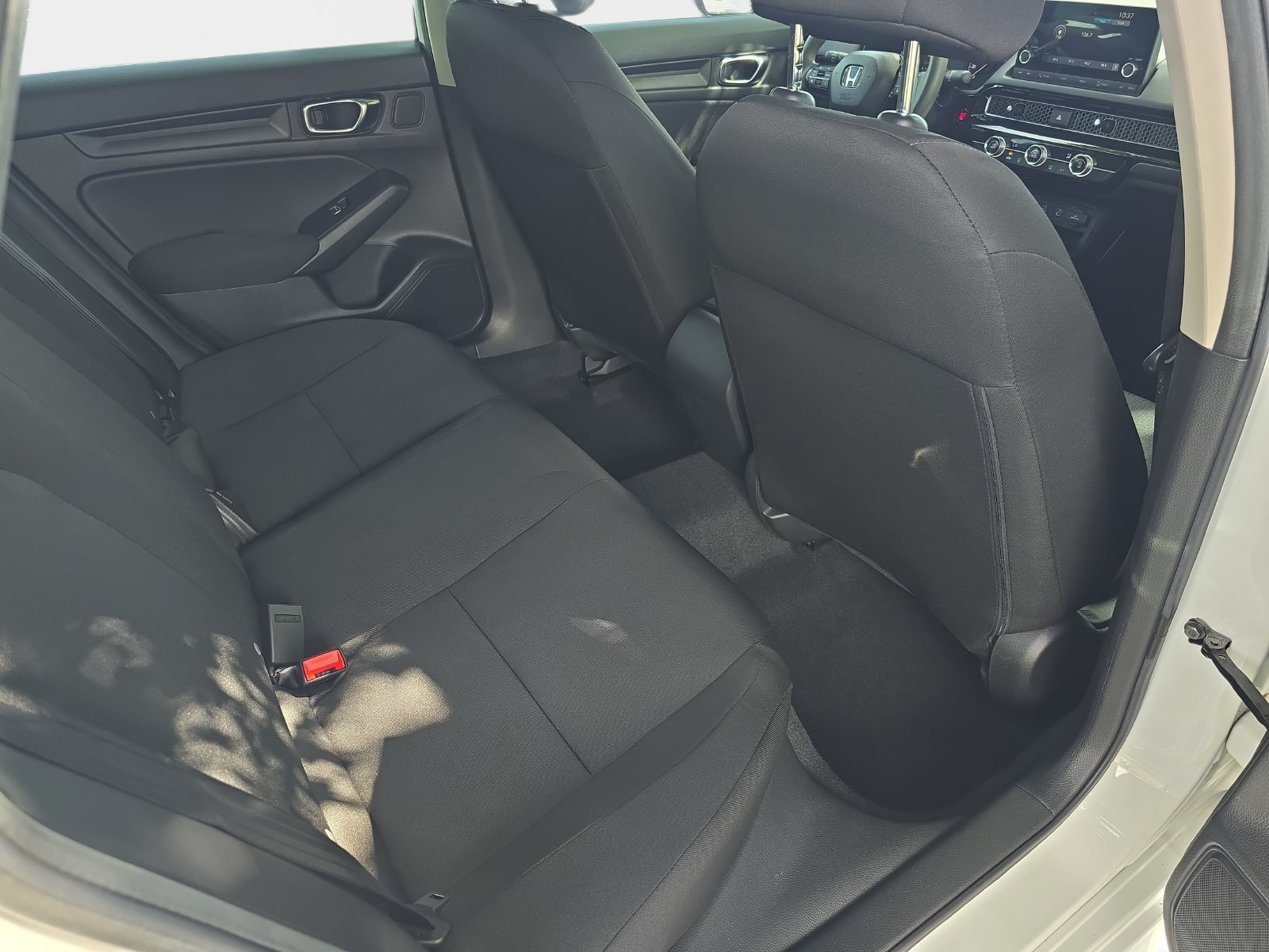 Used 2025 White Honda LX image 12