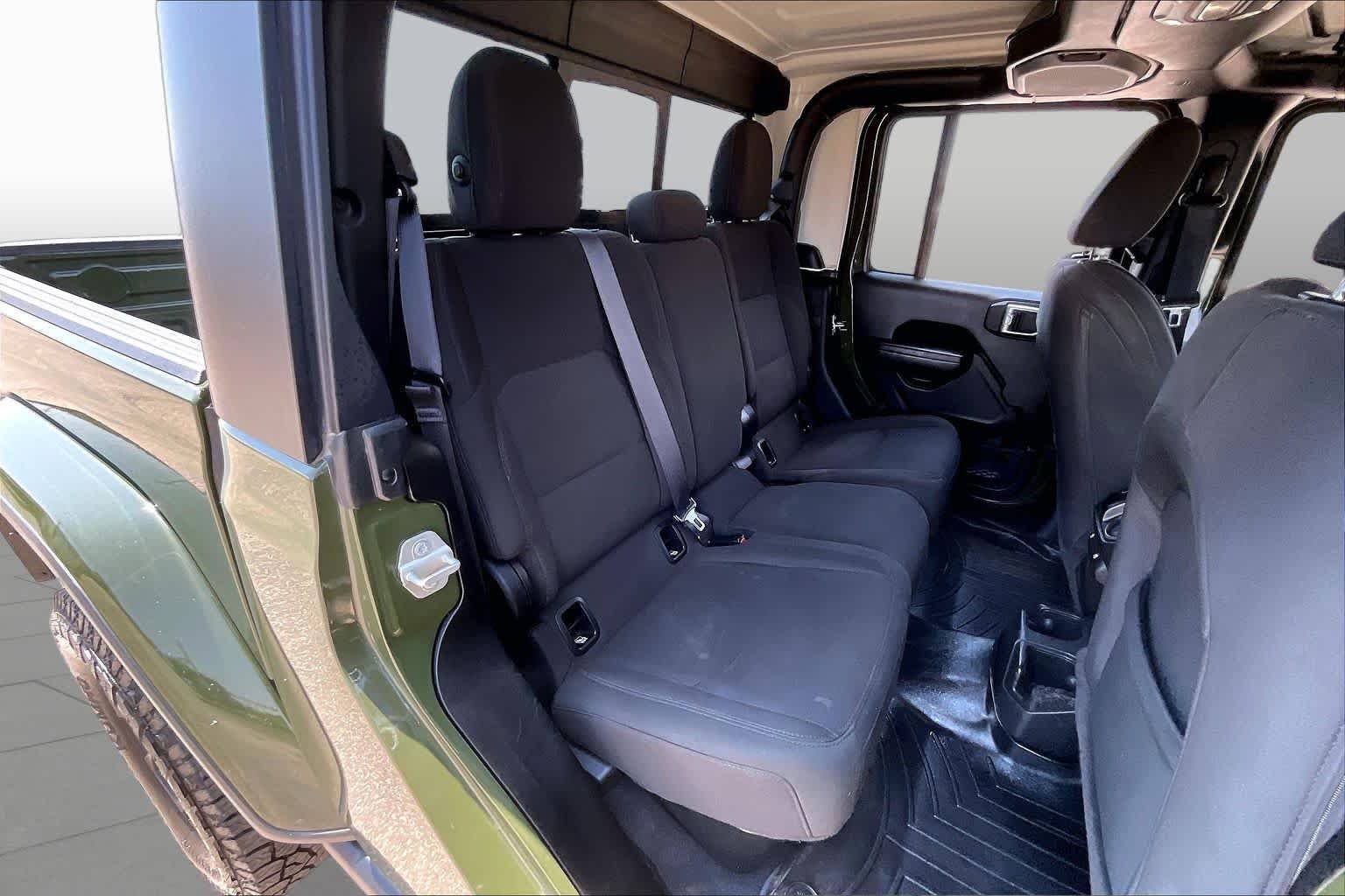 Photo 18