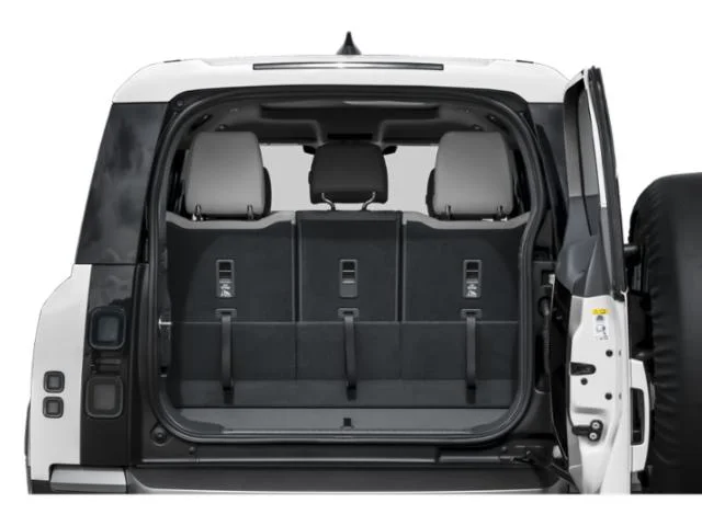 New 2026 Sedona Red Land Rover Outbound image 10