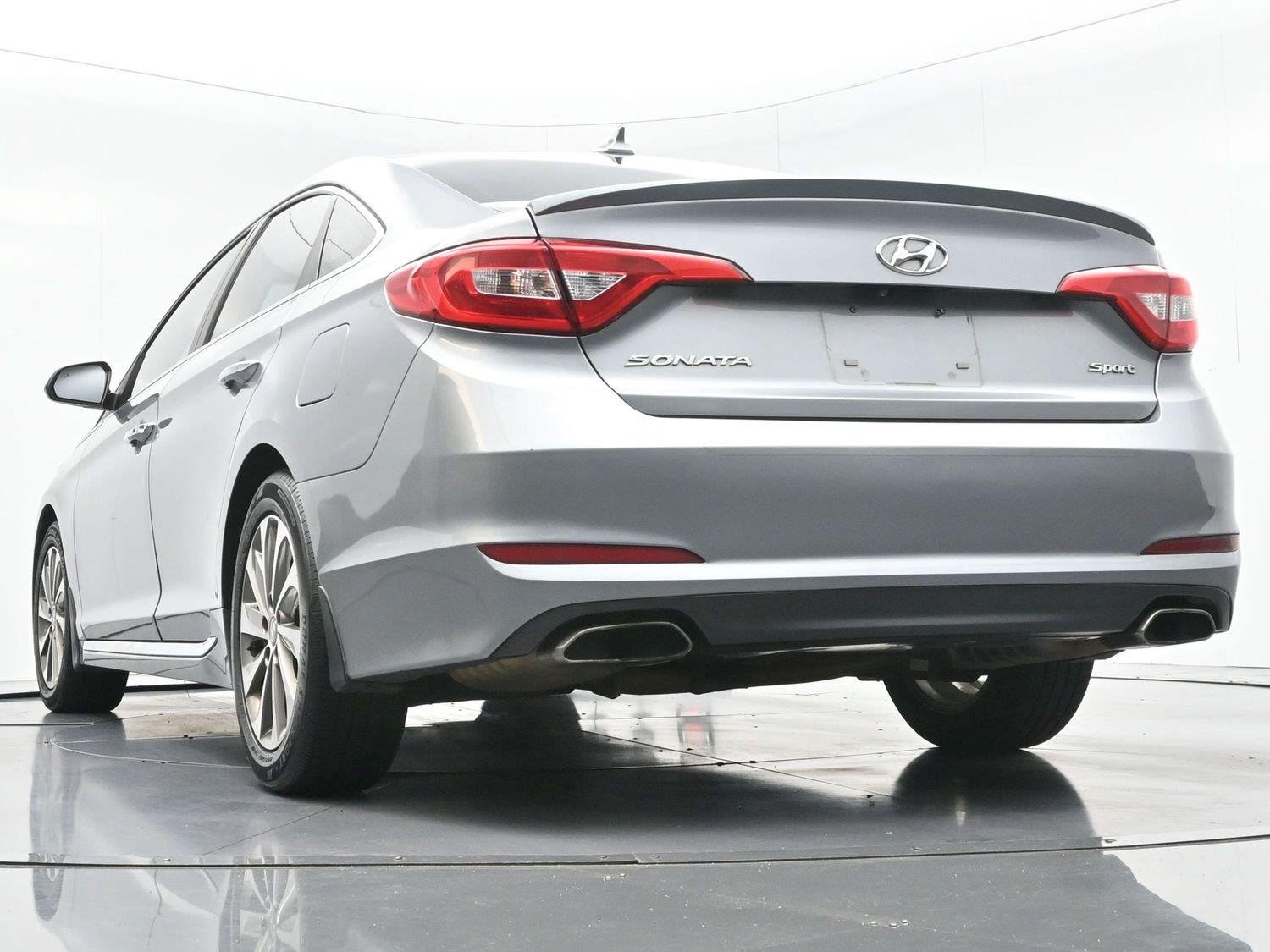 Used 2016 Symphony Silver Hyundai 2.4L Sport image 44