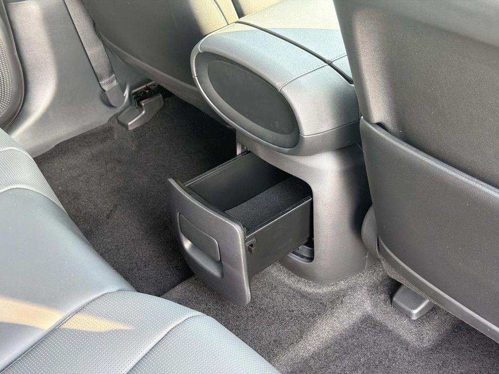 New 2026 Silver Hyundai SEL Premium AWD image 26