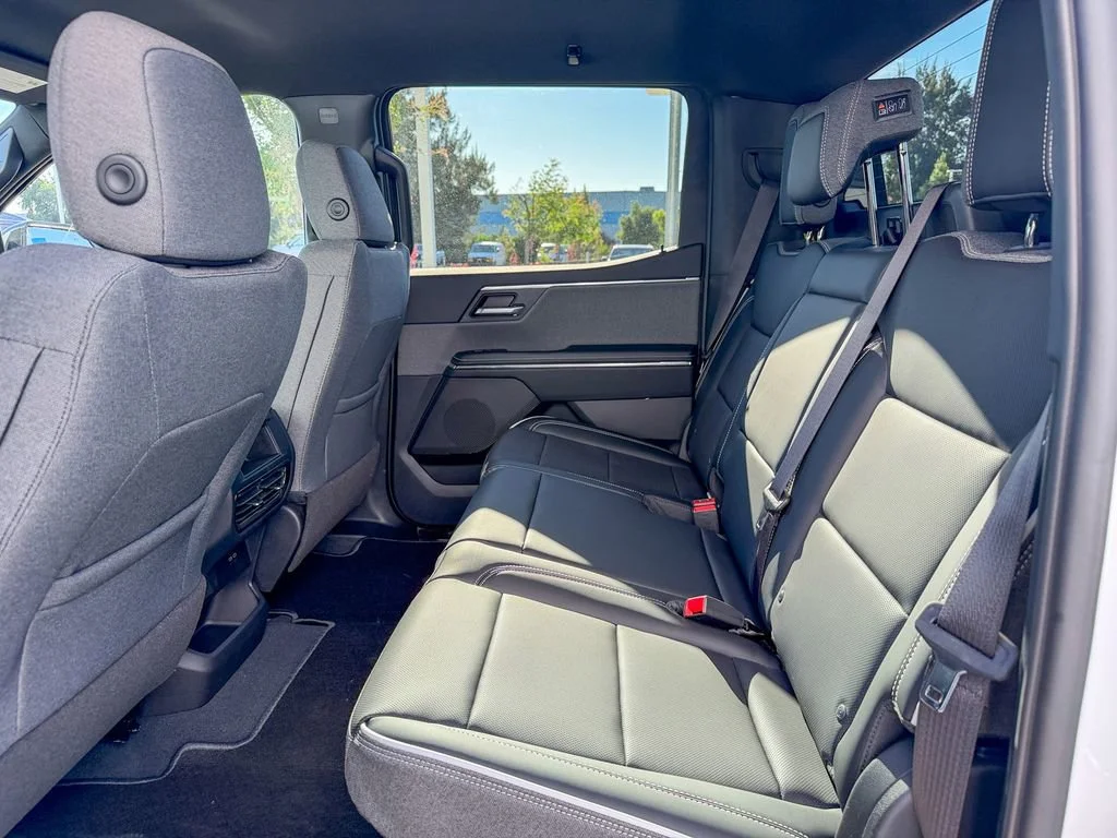 New 2026 Summit White GMC Elevation Extended Range image 22