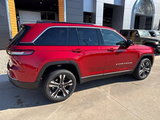 New 2027 Red Jeep Limited image 3