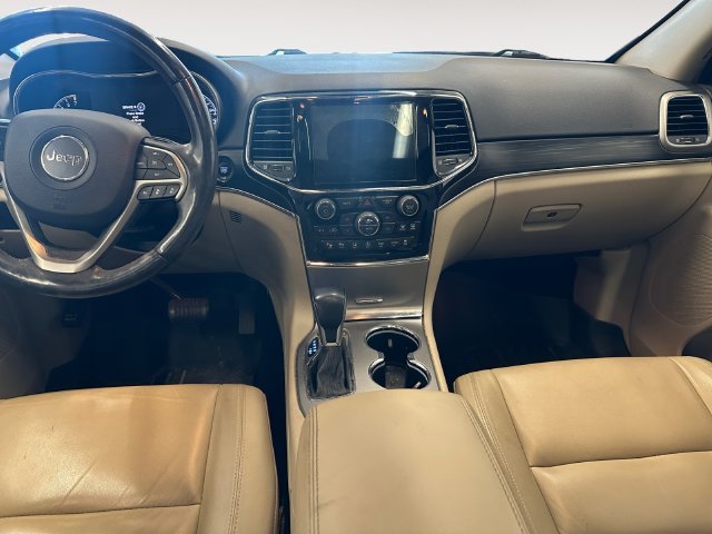 Used 2020 White Jeep Limited image 10