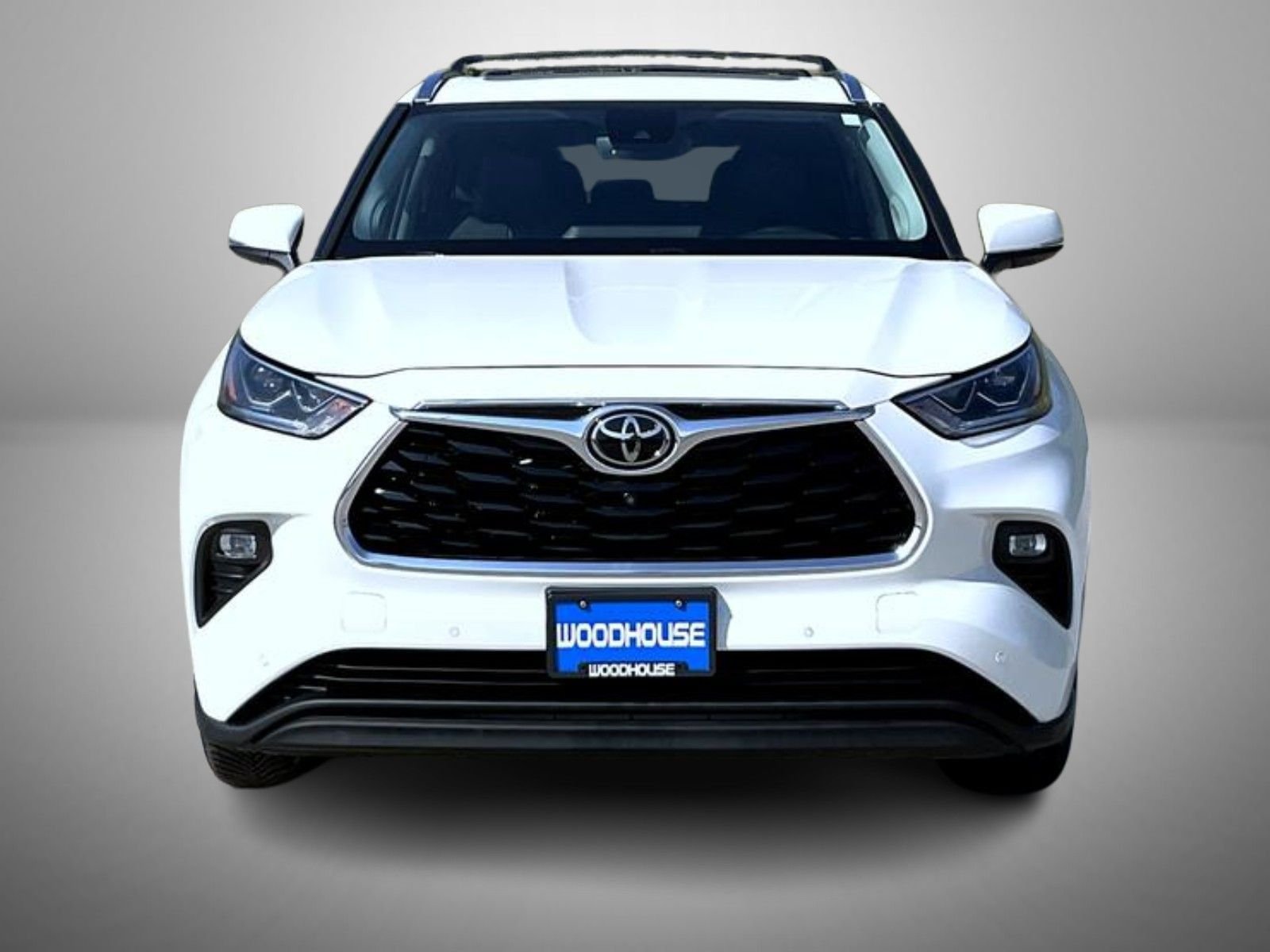 Used 2021 White Toyota Limited image 2