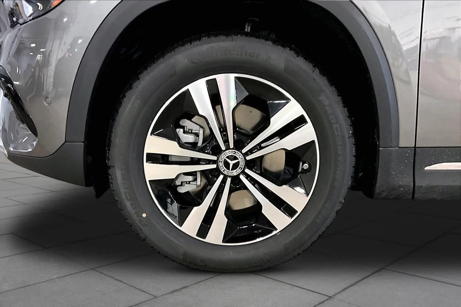 New 2026 Mountain Grey Metallic Mercedes-Benz GLA 250 image 17