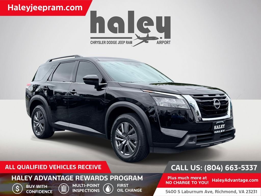 Used 2025 Black Nissan SV image 1