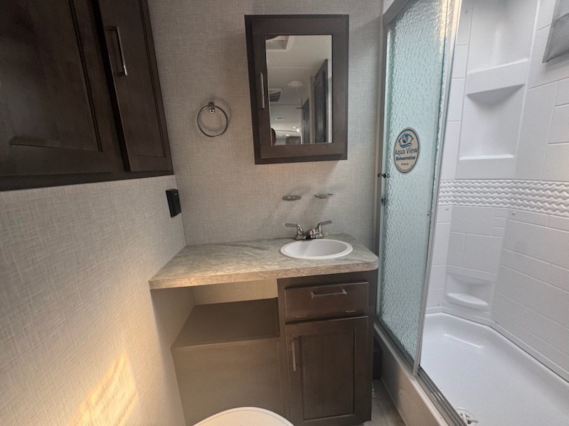 Used 2025  Jayco  image 6