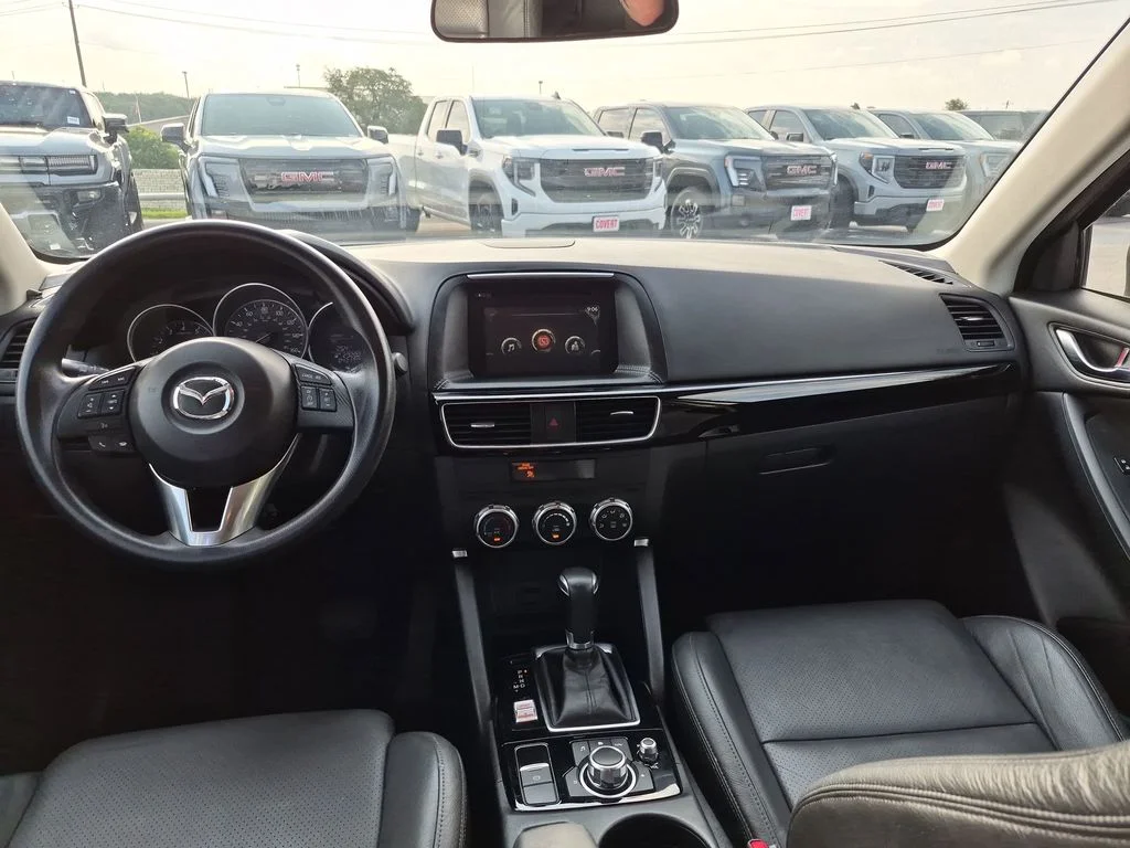 Used 2016 White Mazda Sport image 28