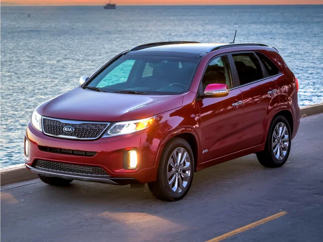 Pre-Owned 2014 Kia Sorento 3.3L V6 DGI Dual CVVT FWD Limited V6