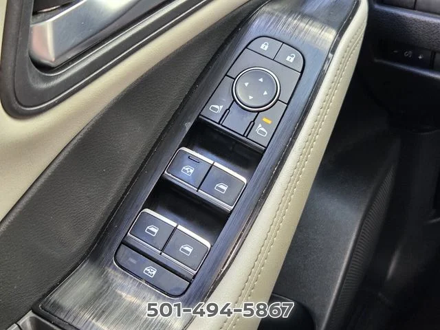 Used 2023 Red Nissan SL image 27