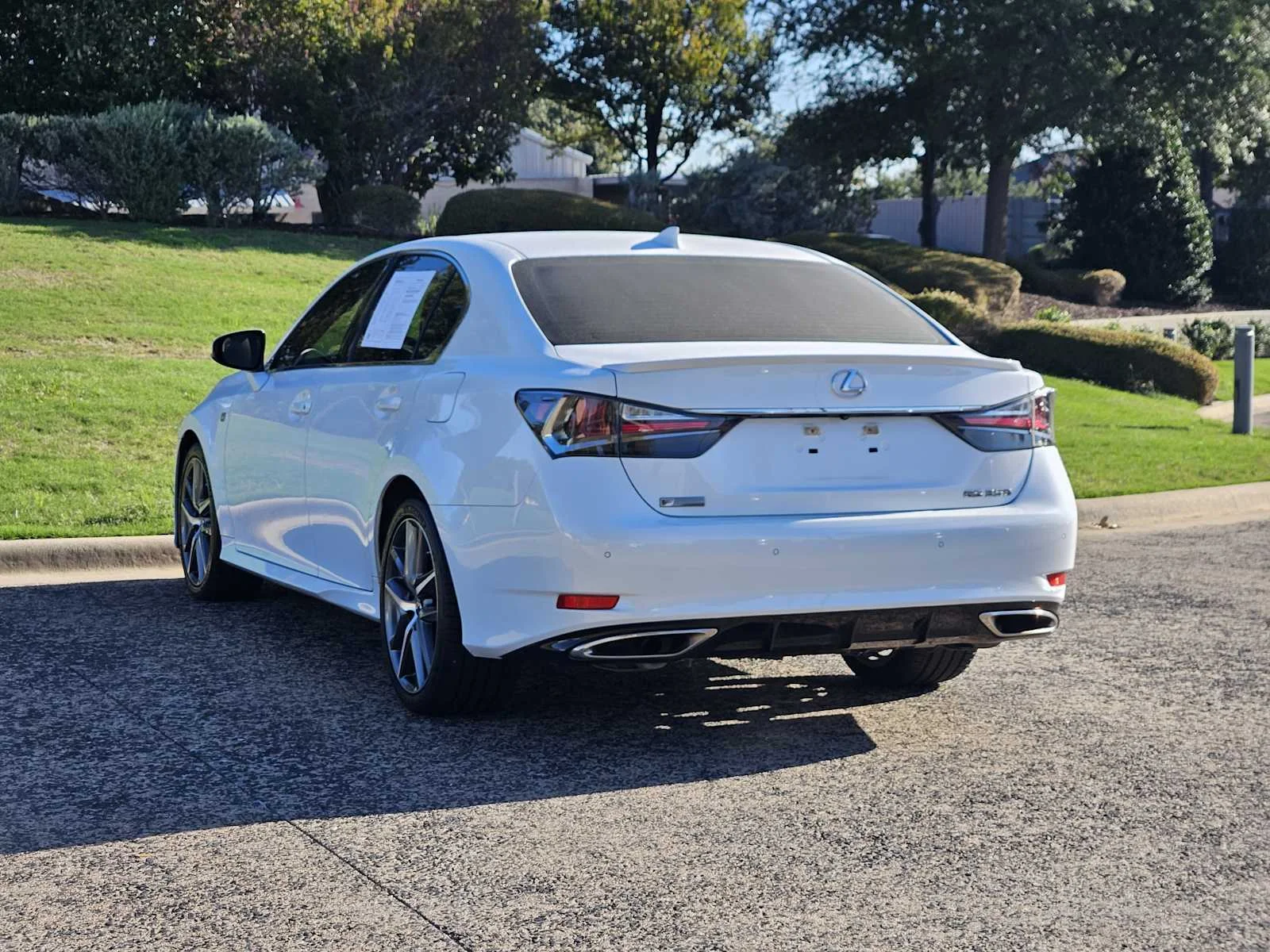Certified Used 2020 ULTRA WHITE Lexus F SPORT image 3