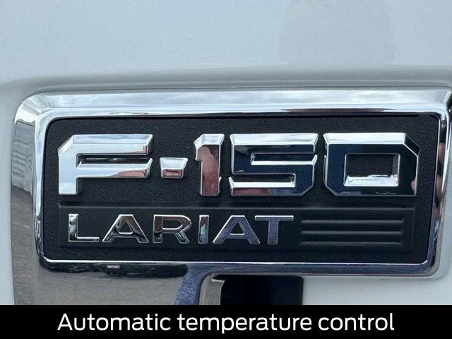 Used 2022 White Ford Lariat image 16