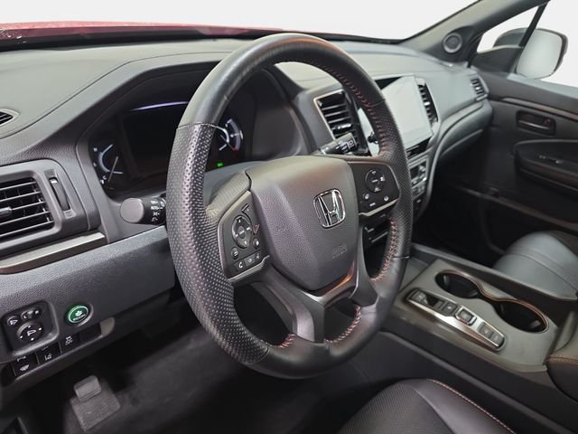 Used 2025 Radiant Red Honda TrailSport image 14