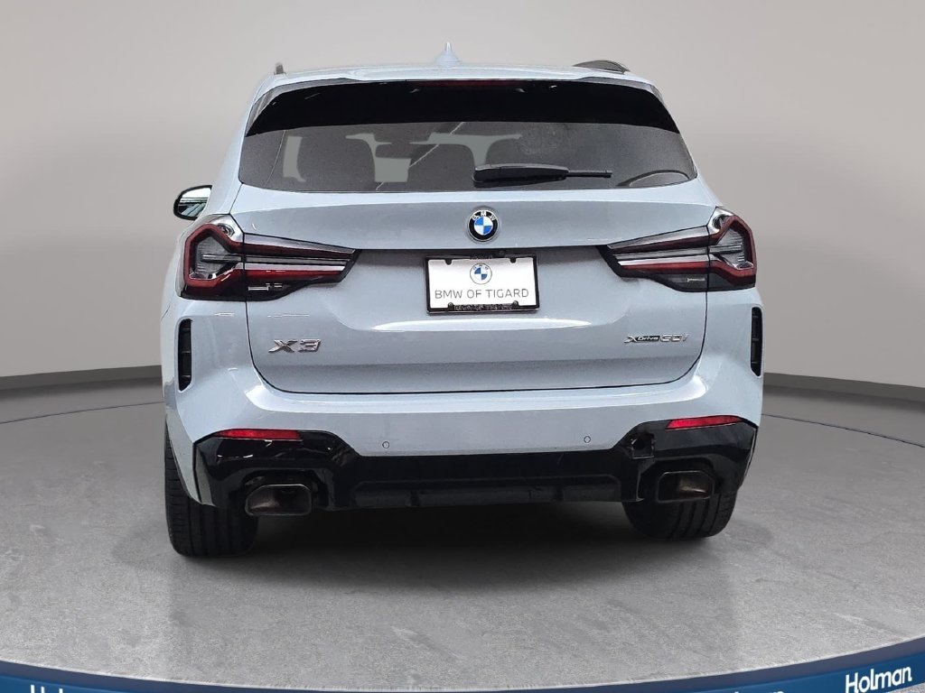Used 2023 Brooklyn Grey Metallic BMW xDrive30i image 7