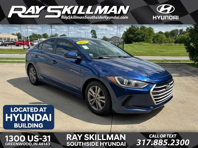 Used 2017 Lakeside Blue Hyundai SE image 1